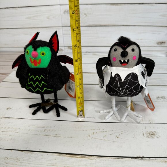 Hyde & Eek! Featherly Friends Skitter & Batrick Halloween Decor - Picture 7 of 7